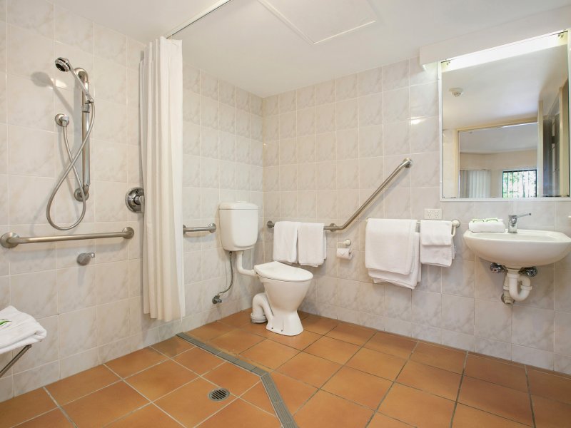2 Bedroom Disabled Bathroom