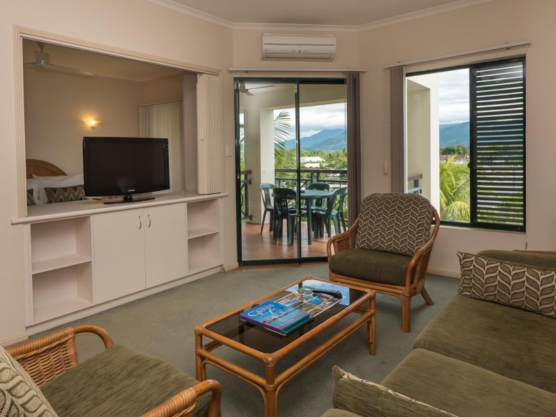 Tropic Towers 23